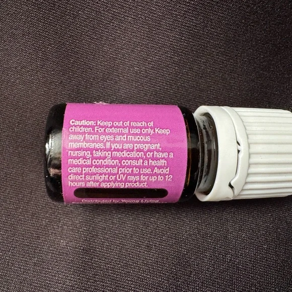 Young Living Grounding Essential Oil - Sealed, Never Opened - Picture 5 of 7